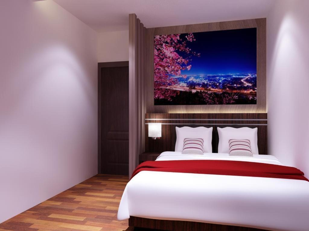 Neotel Hotel City Centre Tanjung Redep Bagian luar foto