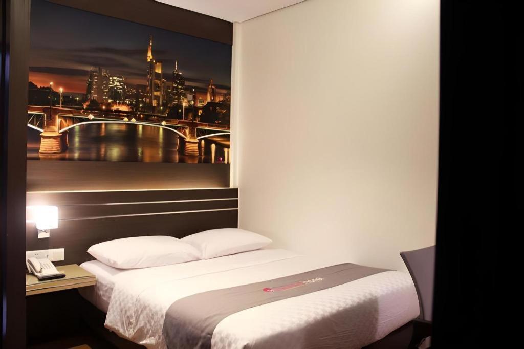 Neotel Hotel City Centre Tanjung Redep Bagian luar foto